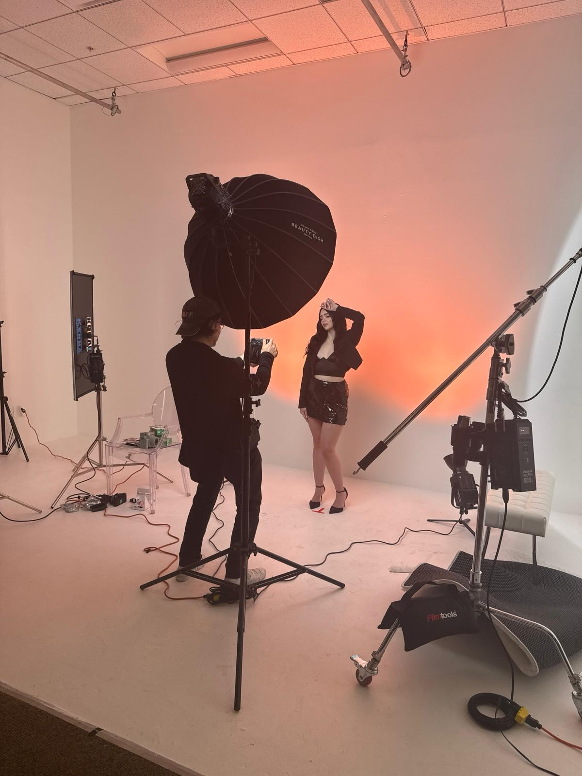 Behind the scenes — studio photoshoot with beauty dish lighting